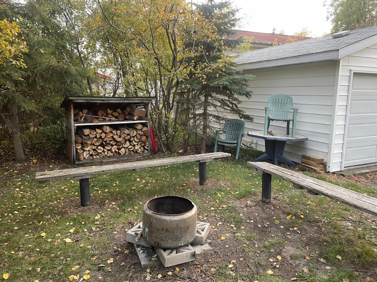 Ntj Moose Lake Cabin Bonnyville Exterior photo